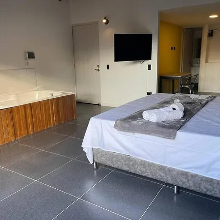 Hermoso Loft Con Jacuzzi Y Balcon Envigado Exterior photo